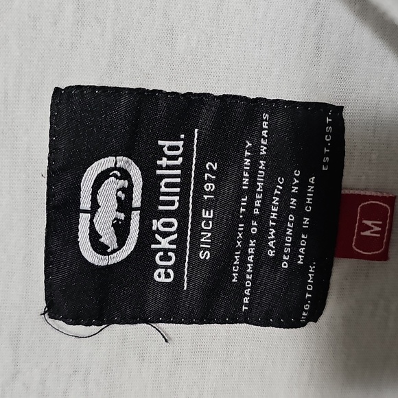Ecko Unltd White and Gray Graphic T-Shirt Size Medium - Picture 5 of 7